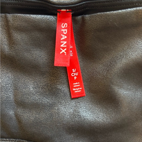 NWT SPANX Faux Leather Leggings - Picture 5 of 5
